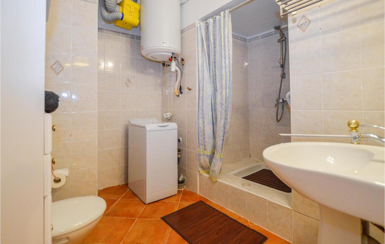 Nice Apartment In Zonza With Kitchenette Exterior photo